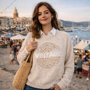 Oversized "Vintage" Graphic Chunky Sweater – Beige – Made in Italy Cozy Artsy